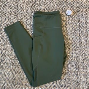 Old navy active pocket leggings- OLIVE